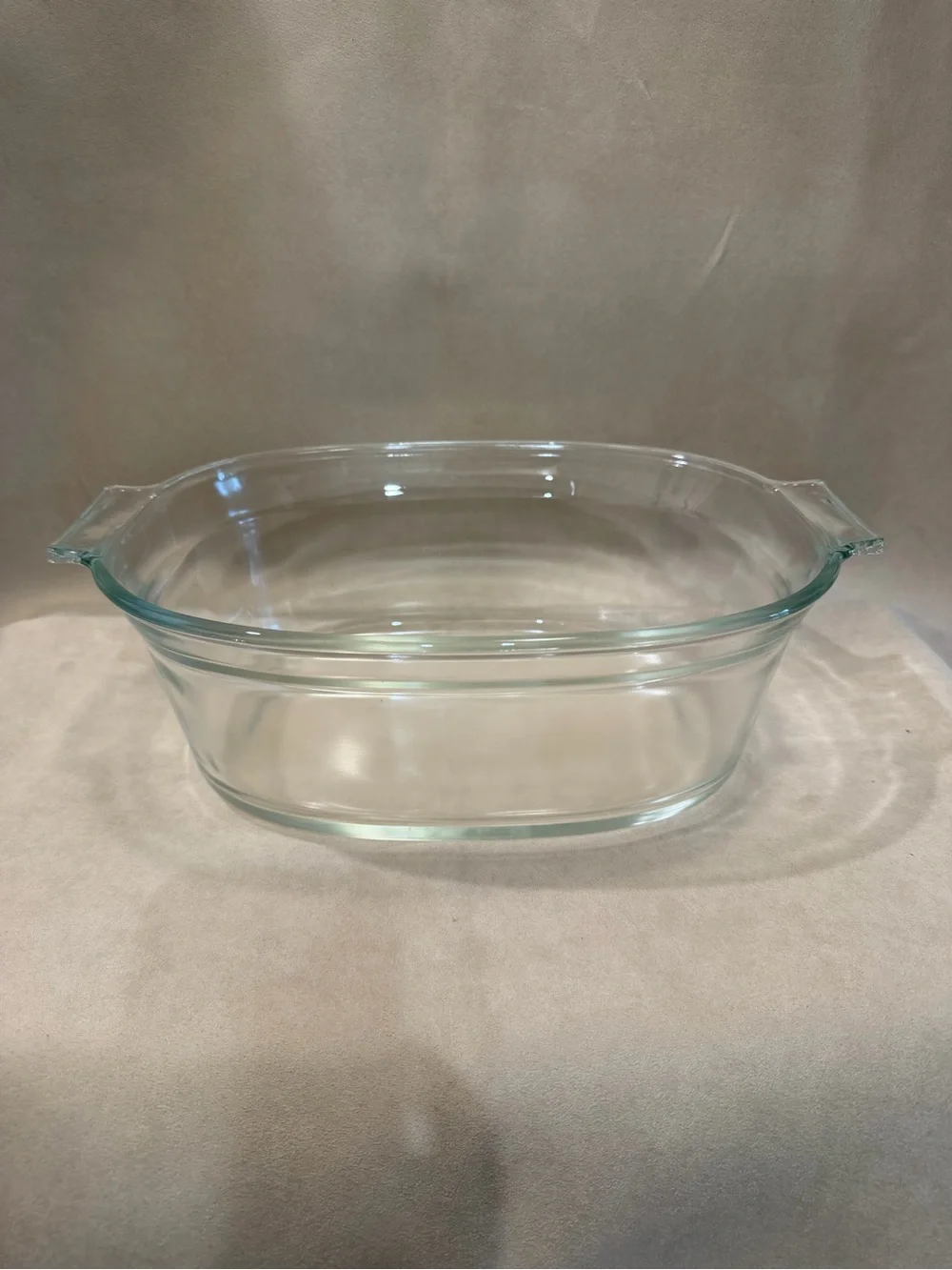 PYREX Clear Glass Oval Casserole  Bakeware Dish with Lid and Handles 703